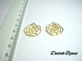 PIN16-PINGENTE FLOR DOURADO-O PAR