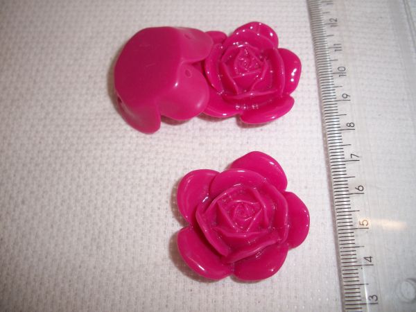 FLOR DE RESINA PINK DE 1,50 CADA POR