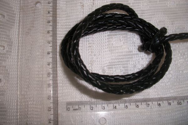 COURO PRETO 6 MM- O METRO